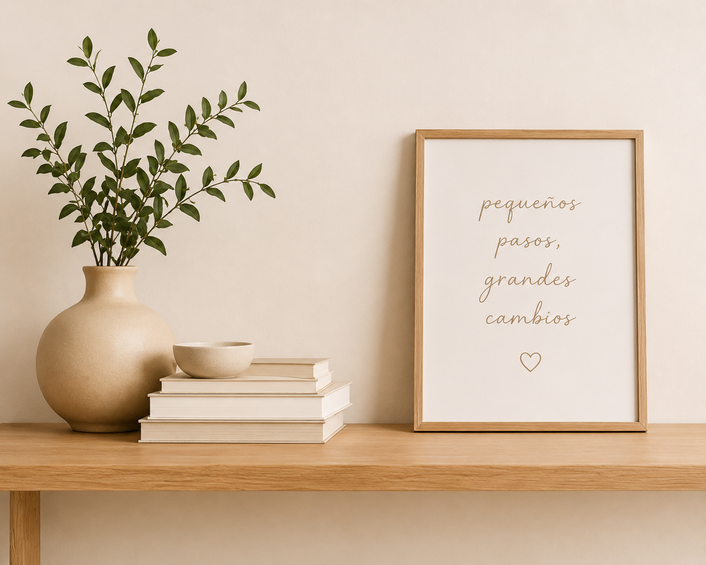 Estantería con cuadro y plantas